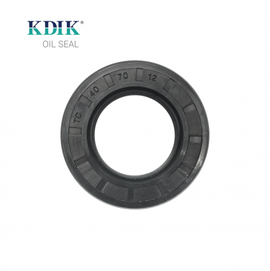 TC 40*70*12 NBR Shaft Oil Seal Double Lip Dust Seal for Automotive Engine