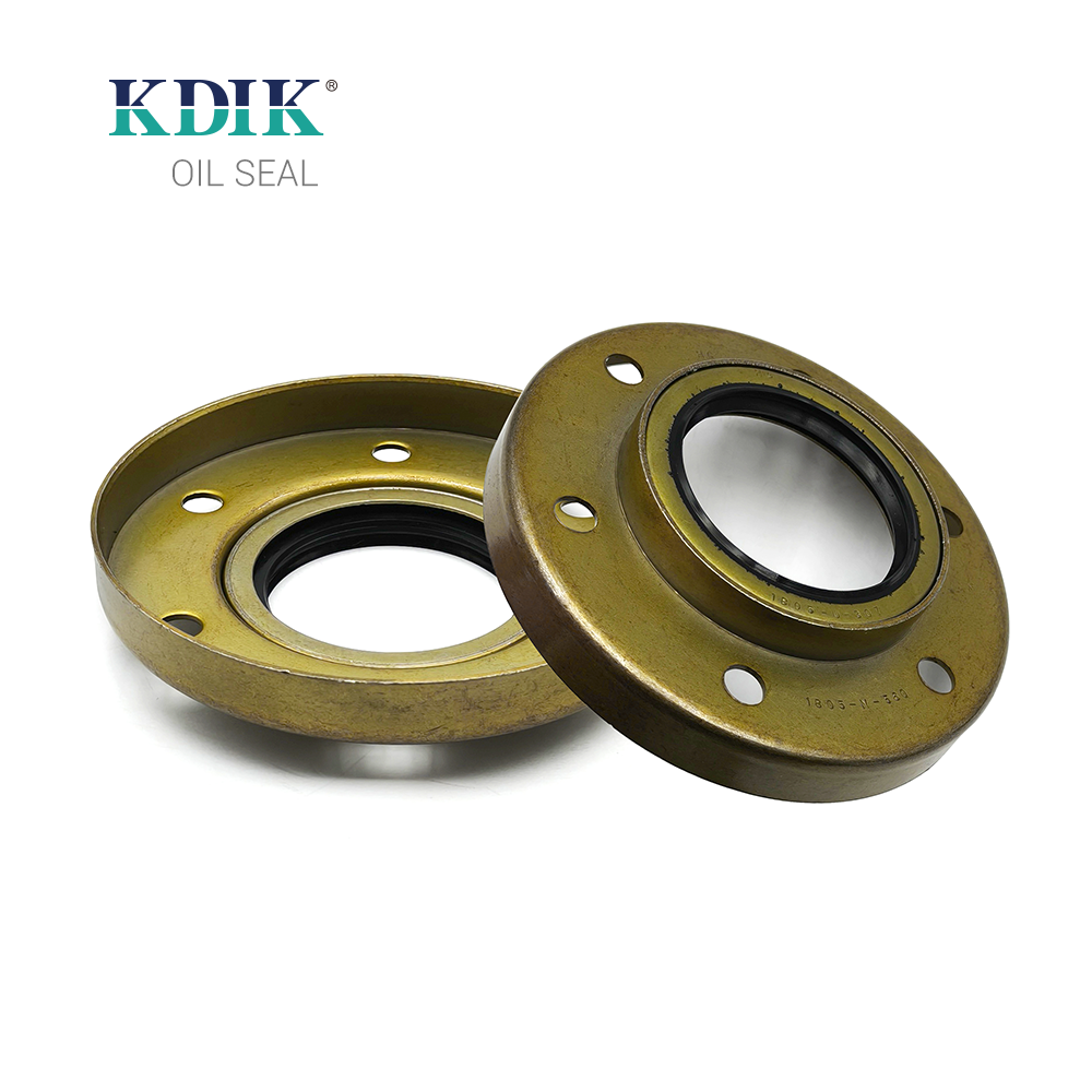 1805-N-560 1805-U-307 31.7*82.3*12 Gearbox Rear Axle Oil Seal
