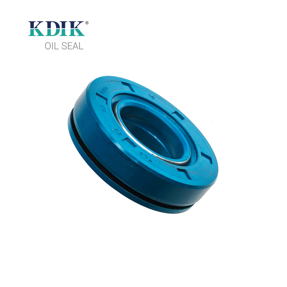 High Quality Kubota AQ8341E 30*62*11/16 Tractor Spare Parts Harvester Oil Seal