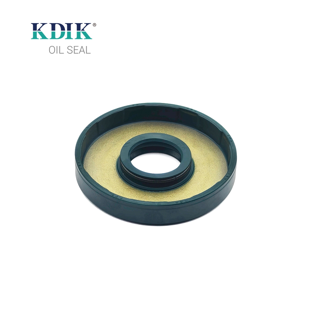 BE4516E Kubota 34070-12220 TC402-12220 Tractor Front Axle SpareParts Oil Seal Size 20*60*10 TC Type