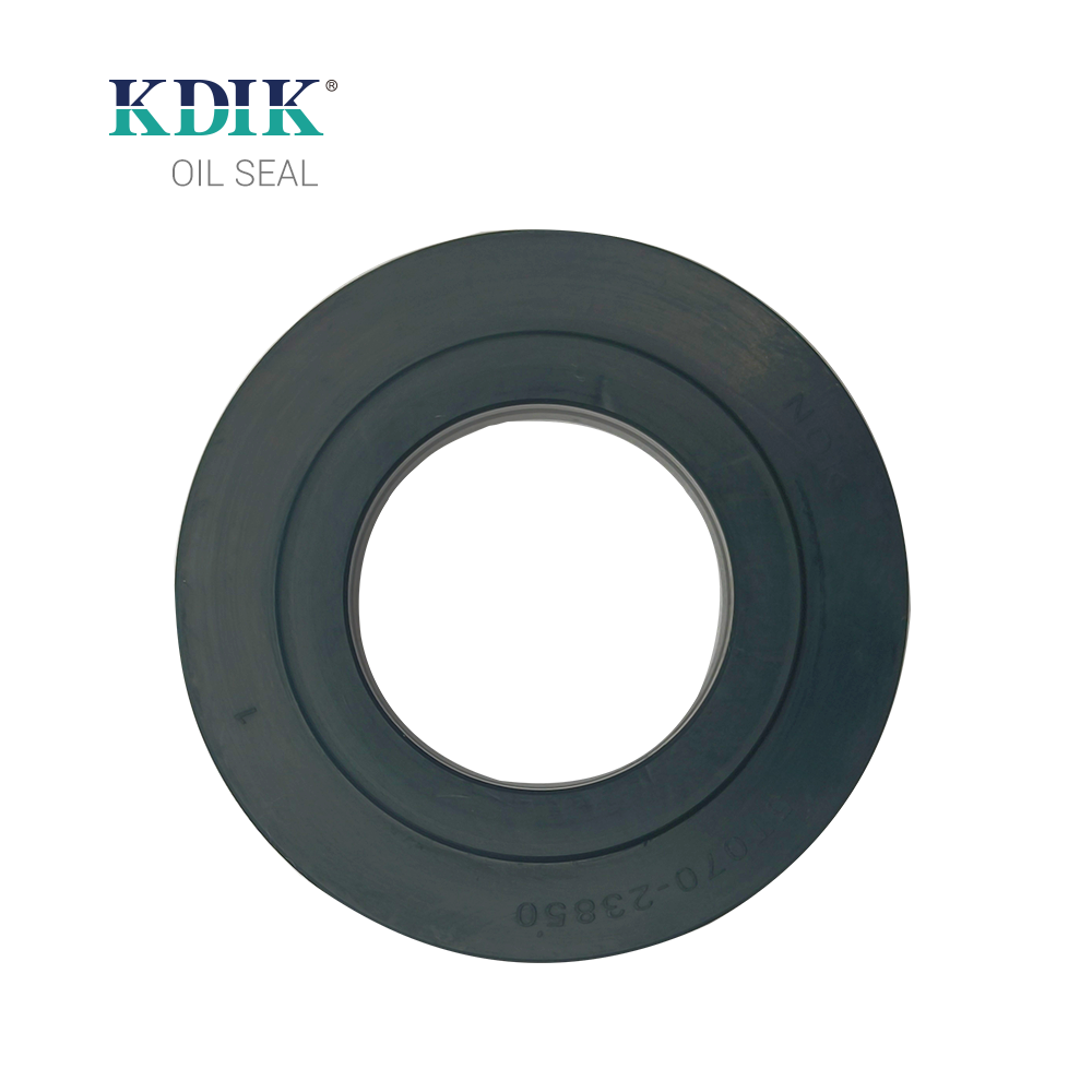 Size 40*77*17 OEM XQ1376E 5T070-23850 5T057-23850 for Kubota Agricultural Machinery Oil Seals