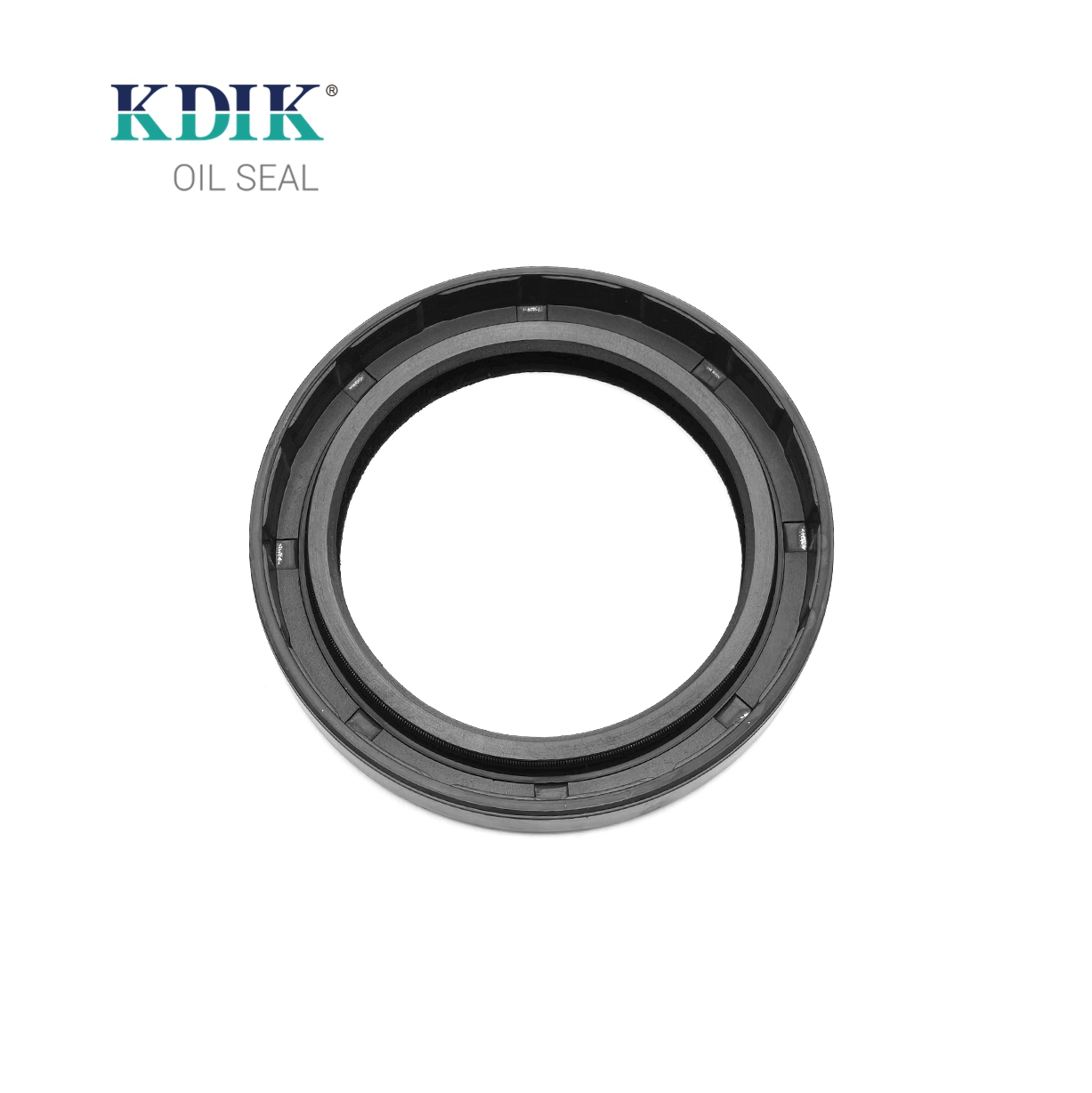 High Quality HTC 60*82*12 Crankshaft Oil Seal with Nitrile Sealing Lip and Carbon Steel Spring for Auto Parts